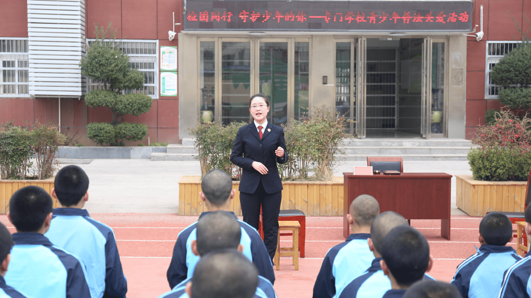 开元棋牌“小剧场”、“飞行棋”花式普法让